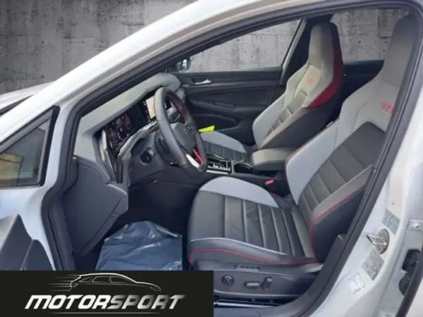 Volkswagen Golf GTI 2.0 TSI 245cv DSG - Anno: 02/2024 - Km: 20.000 - immagine 6