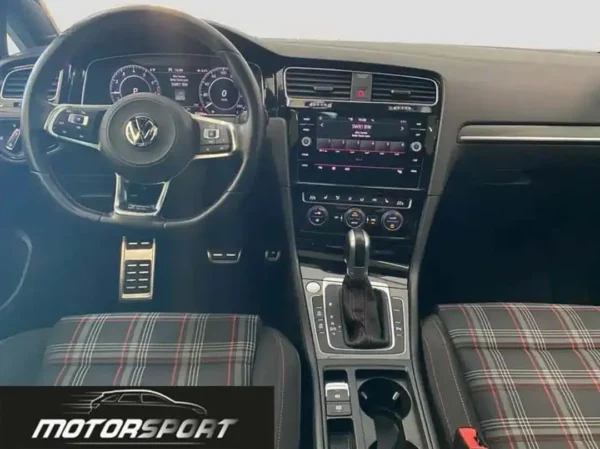 Volkswagen Golf GTI 7.5 2.0 TSI 245cv DSG Performance - Anno: 03/2019 - Km: 87.300 - immagine 5