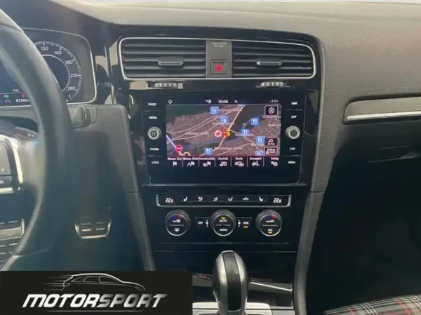 Volkswagen Golf GTI 7.5 2.0 TSI 245cv DSG Performance - Anno: 03/2019 - Km: 87.300 - immagine 8
