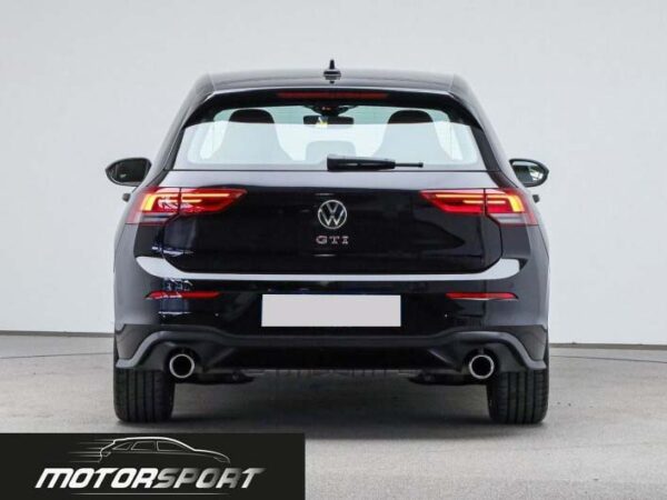 Volkswagen Golf GTI 2.0 TSI 245cv DSG - Anno: 12/2023 - Km: 8.000 - immagine 4