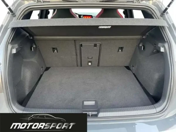 Volkswagen Golf GTI 2.0 TSI 245cv DSG - Anno: 04/2024 - Km: 13.800 - immagine 11