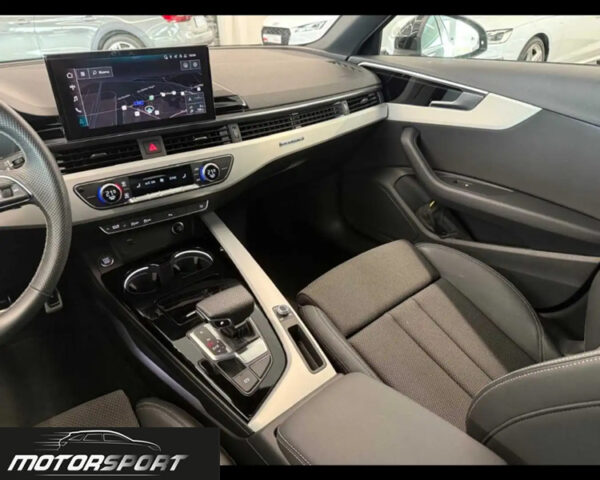 Audi A4 Avant 40 TDI 204cv quattro S Line S Tronic - Anno: 10/2023 - Km: 24.200 - immagine 11