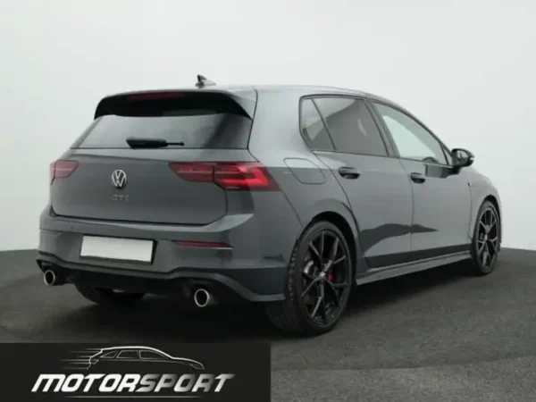 Volkswagen Golf GTI 2.0 TSI 245cv DSG - Anno: 04/2024 - Km: 14.100 - immagine 4
