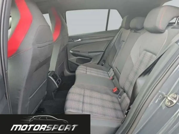 Volkswagen Golf GTI 8.5 2.0 TSI 265cv DSG - Anno: 09/2024 - Km: 6.900 - immagine 12