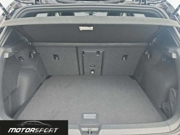 Volkswagen Golf GTD 2.0 TDI 200cv DSG - Anno: 06/2024 - Km: 100 - immagine 12
