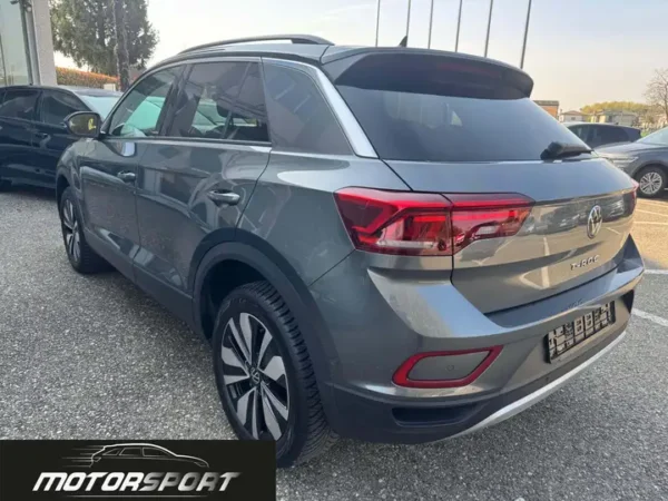 Volkswagen T-Roc 1.5 TSI 150 CV DSG Move - Anno: 05/2024 - Km: 25.450 - immagine 6
