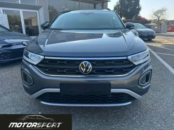 Volkswagen T-Roc 1.5 TSI 150 CV DSG Move - Anno: 05/2024 - Km: 25.450 - immagine 4