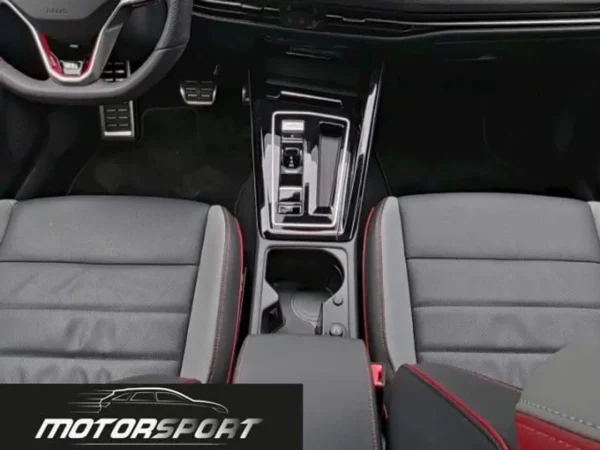 Volkswagen Golf GTI 8.5 2.0 TSI 265cv DSG - Anno: 09/2024 - Km: 21.040 - immagine 12