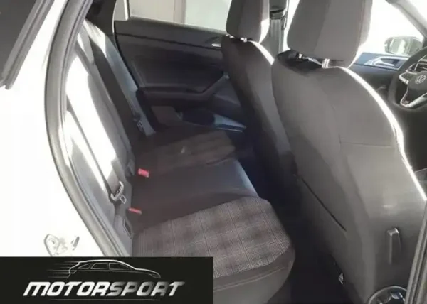 Volkswagen Polo GTI 2.0 TSI 207cv DSG - Anno: 12/2024 - Km: 4.850 - immagine 12