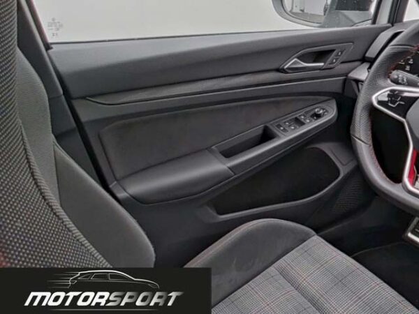 Volkswagen Golf GTI 2.0 TSI 245cv DSG – Anno: 04/2024 – Km: 14.750 - immagine 11