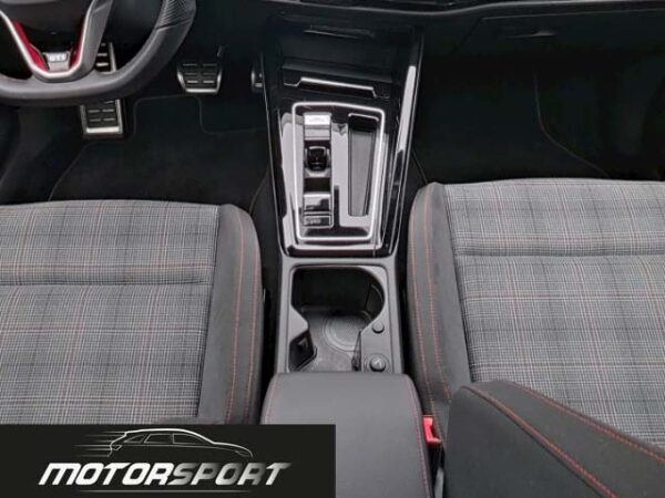 Volkswagen Golf GTI 2.0 TSI 245cv DSG – Anno: 04/2024 – Km: 14.750 - immagine 12