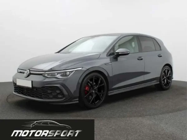 Volkswagen Golf GTD 2.0 TDI 200cv DSG - Anno: 03/2024 - Km: 23.000