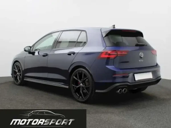 Volkswagen Golf GTD 2.0 TDI 200cv DSG - Anno: 01/2024 - Km: 17.850 - immagine 5