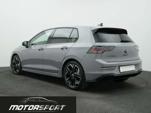 Volkswagen Golf 2.0 TDI 150cv DSG R-Line Facelift - Anno: 08/2024 - Km: 21.250 - immagine 6