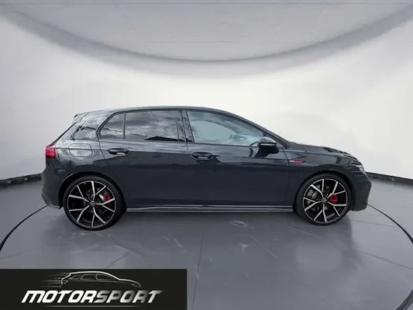 Volkswagen Golf GTI 2.0 TSI 245cv DSG - Anno: 03/2024 - Km: 14.980 - immagine 4