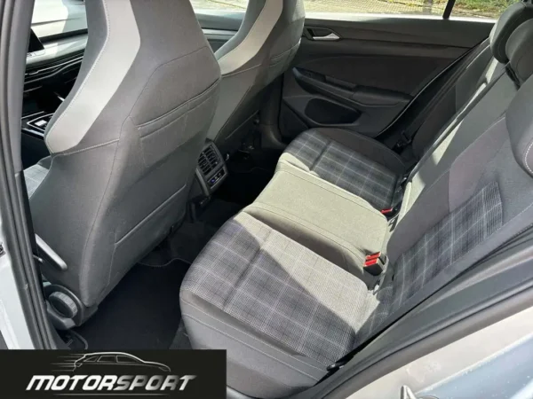 Volkswagen Golf GTD 2.0 TDI 200cv DSG - Anno: 08/2023 - Km: 20.550 - immagine 13