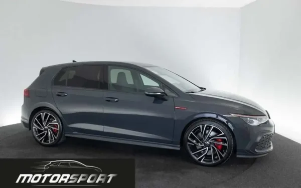 Volkswagen Golf GTI 2.0 TSI 245cv DSG - Anno: 01/2024 - Km: 15.580 - immagine 3