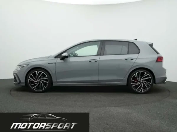 Volkswagen Golf GTD 2.0 TDI 200cv DSG - Anno: 01/2024 - Km: 25.120 - immagine 5