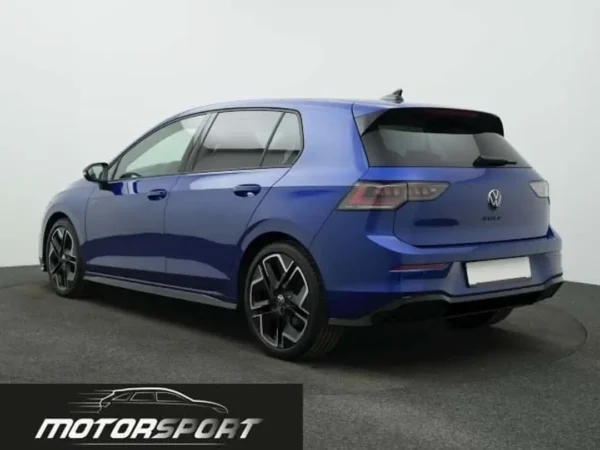 Volkswagen Golf 2.0 TDI 150cv DSG R-Line Facelift - Anno: 09/2024 - Km: 24.450 - immagine 6