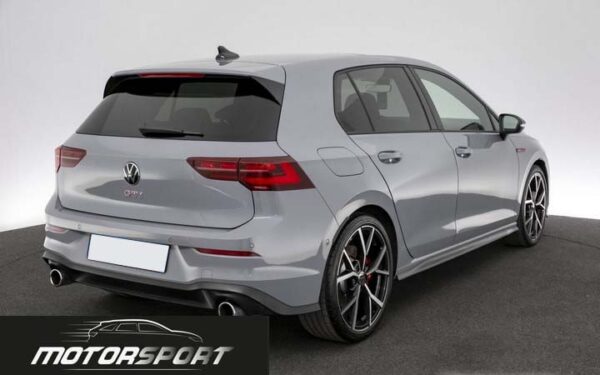 Volkswagen Golf GTI 2.0 TSI 245cv DSG - Anno: 03/2024 - Km: 28.870 - immagine 4