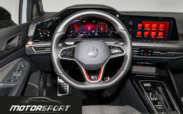 Volkswagen Golf GTI 2.0 TSI 245cv DSG - Anno: 03/2024 - Km: 28.870 - immagine 10