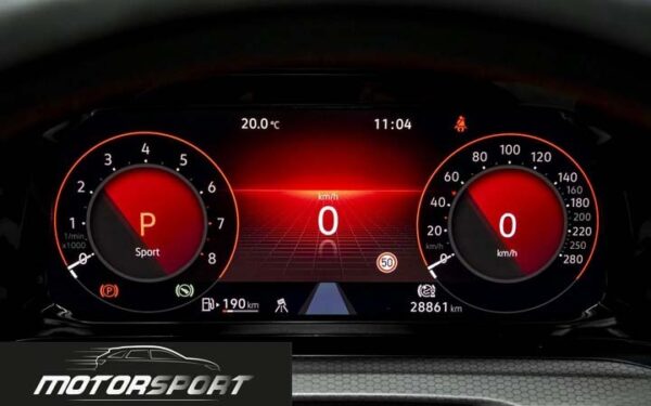 Volkswagen Golf GTI 2.0 TSI 245cv DSG - Anno: 03/2024 - Km: 28.870 - immagine 12