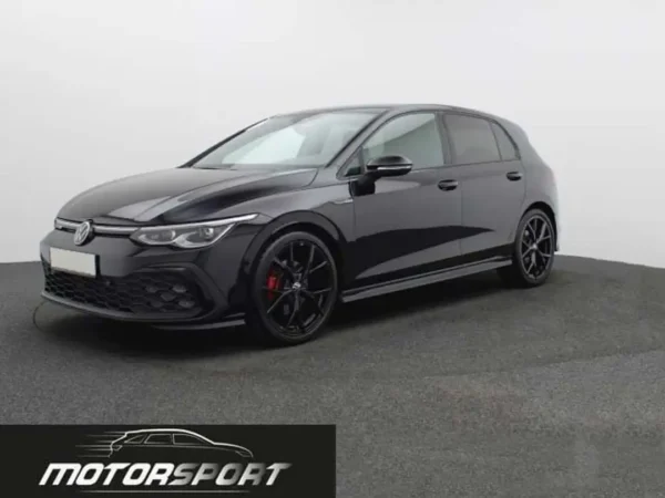 Volkswagen Golf GTD 2.0 TDI 200cv DSG - Anno: 01/2024 - Km: 27.230