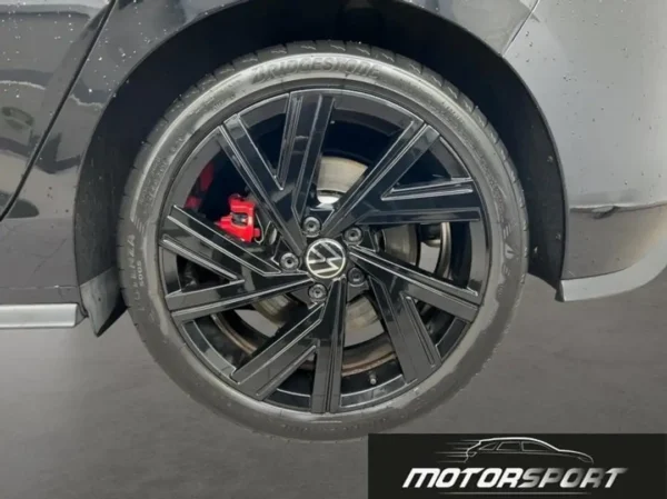 Volkswagen Golf GTI 2.0 TSI 245cv DSG - Anno: 08/2022 - Km: 27.900 - immagine 3