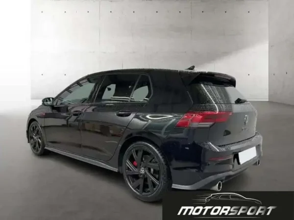 Volkswagen Golf GTI 2.0 TSI 245cv DSG - Anno: 08/2022 - Km: 27.900 - immagine 2