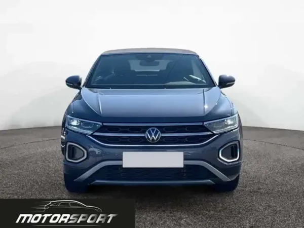 Volkswagen T-Roc Cabrio 1.5 TSI 150cv Style - Anno: 07/2024 - Km: 19.990 - immagine 2