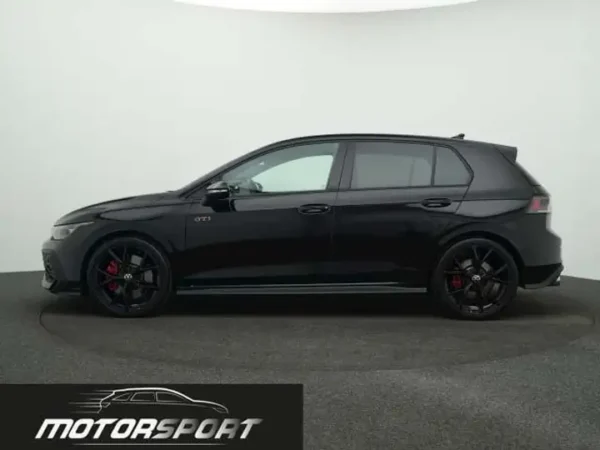 Volkswagen Golf GTI 8.5 2.0 TSI 265cv DSG – Anno: 08/2024 – Km: 11.800 - immagine 8