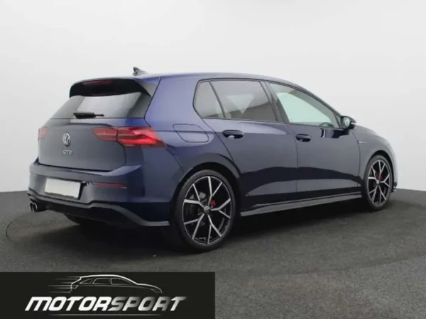 Volkswagen Golf GTD 2.0 TDI 200cv DSG - Anno: 09/2023 - Km: 20.800 - immagine 2