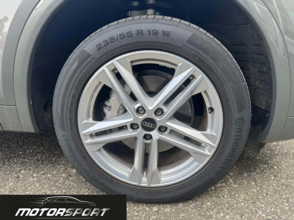 Audi Q5 40 TDI 204 CV quattro S tronic S Line - Anno: 01/2024 - Km: 17.700 - immagine 10
