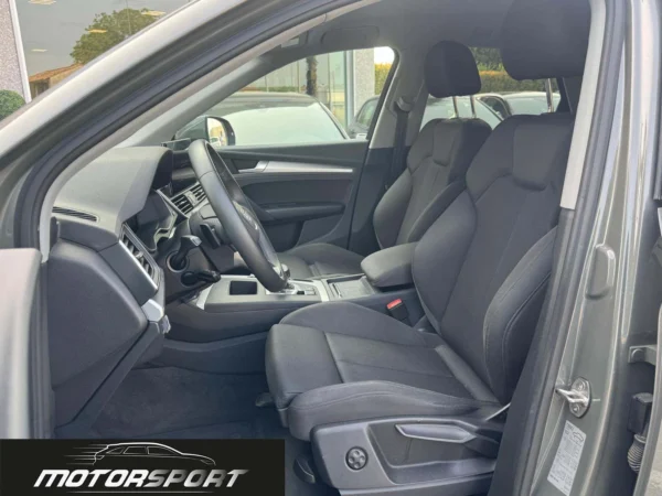 Audi Q5 40 TDI 204 CV quattro S tronic S Line - Anno: 01/2024 - Km: 17.700 - immagine 11