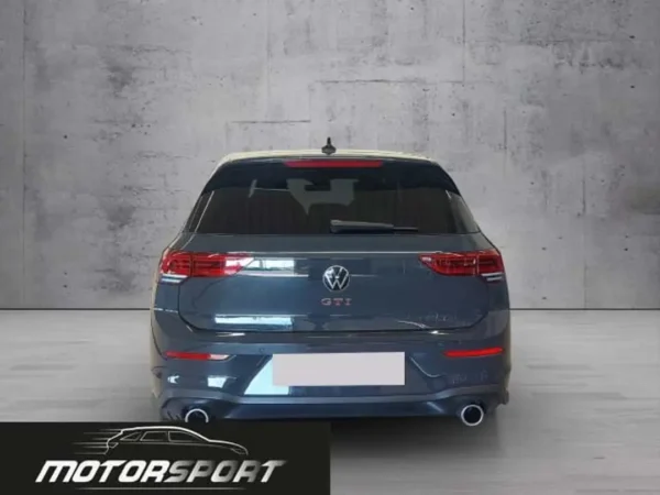 Volkswagen Golf GTI 2.0 TSI 245cv DSG - Anno: 12/2023 - Km: 11.120 - immagine 5