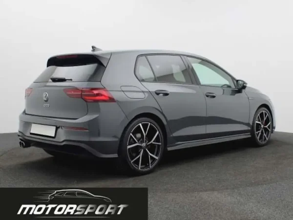 Volkswagen Golf GTD 2.0 TDI 200cv DSG - Anno: 02/2024 - Km: 20.950 - immagine 8
