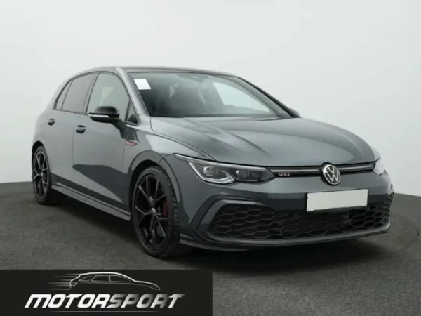Volkswagen Golf GTI 2.0 TSI 245cv DSG - Anno: 04/2024 - Km: 27.950 - immagine 3