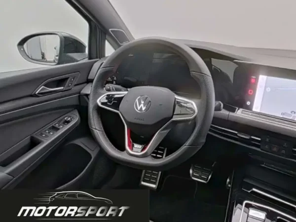 Volkswagen Golf GTI 2.0 TSI 245cv DSG - Anno: 04/2024 - Km: 27.950 - immagine 11