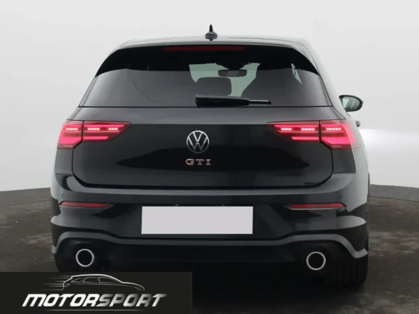 Volkswagen Golf GTI 2.0 TSI 245cv DSG - Anno: 04/2024 - Km: 15.000 - immagine 5