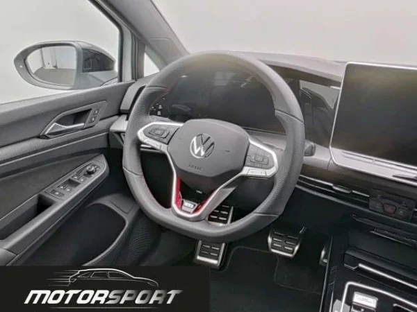 Volkswagen Golf GTI 8.5 2.0 TSI 265cv DSG - Anno: 10/2024 - Km: 19.245 - immagine 11