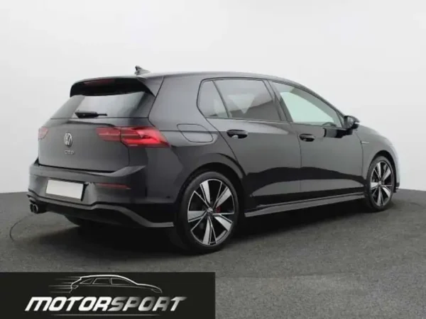 Volkswagen Golf GTD 2.0 TDI 200cv DSG - Anno: 03/2023 - Km 20.750 - immagine 2
