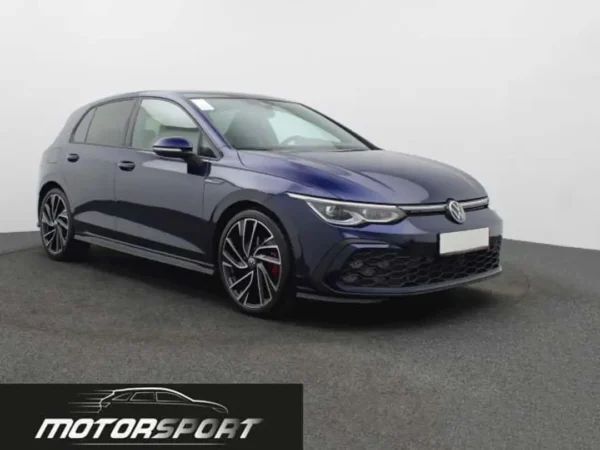 Volkswagen Golf GTD 2.0 TDI 200cv DSG - Anno: 01/2024 - Km: 24.250