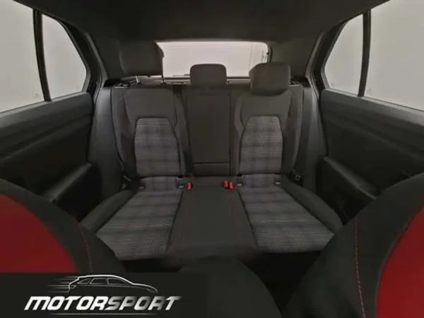 Volkswagen Golf GTI 2.0 TSI 265cv DSG - Anno: 09/2024 - Km: 23.690 - immagine 7