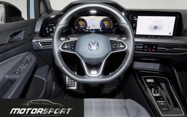 Volkswagen Golf GTD 2.0 TDI 200cv DSG - Anno: 03/2024 - Km: 27.950 - immagine 8