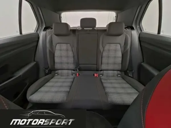 Volkswagen Golf GTI 2.0 TSI 245cv DSG - Anno: 02/2023 - Km: 34.750 - immagine 13