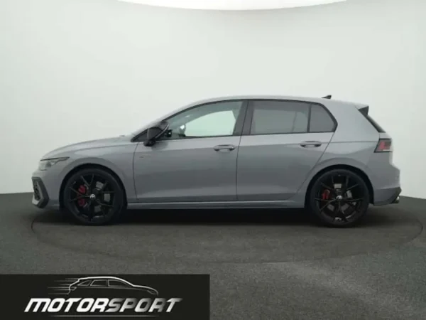 Volkswagen Golf GTI 2.0 TSI 265cv DSG Facelift - Anno: 10/2024 - Km: 28.130 - immagine 5