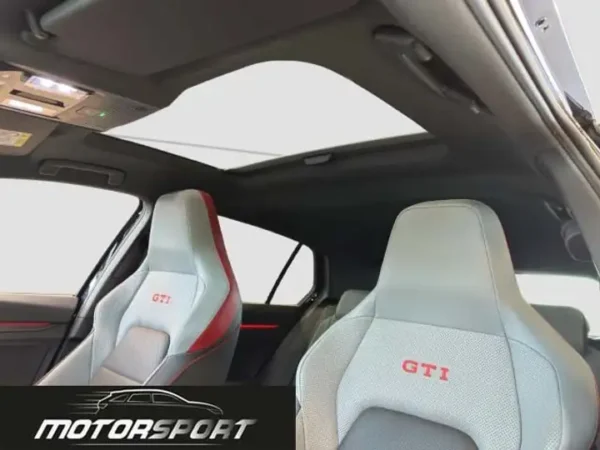 Volkswagen Golf GTI 2.0 TSI 245cv DSG - Anno: 04/2023 - Km: 20.270 - immagine 9