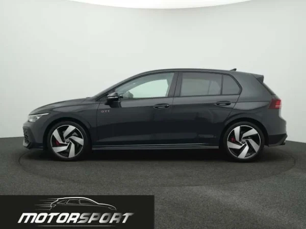 Volkswagen Golf GTI 8.5 2.0 TSI 265cv DSG – Anno: 10/2024 – Km: 22.450 - immagine 8