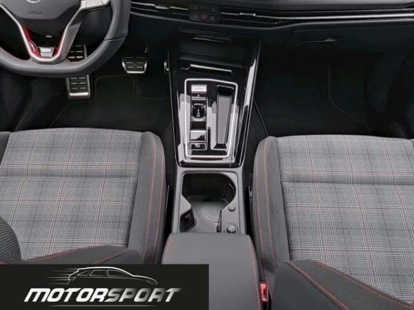 Volkswagen Golf GTI 2.0 TSI 265cv DSG – Anno: 10/2024 – Km: 2.520 - immagine 12