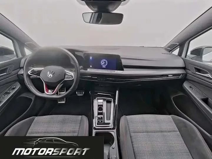 Volkswagen Golf GTI 2.0 TSI 245 CV DSG Aprile 2024 53310 KM. - immagine 9
